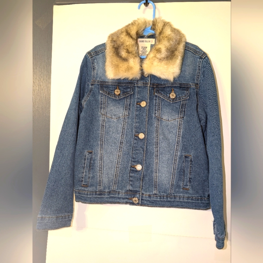 Soho Blue Girls Denim Jeans Jacket w/ Faux Fur Collar .. Size 10/12‎